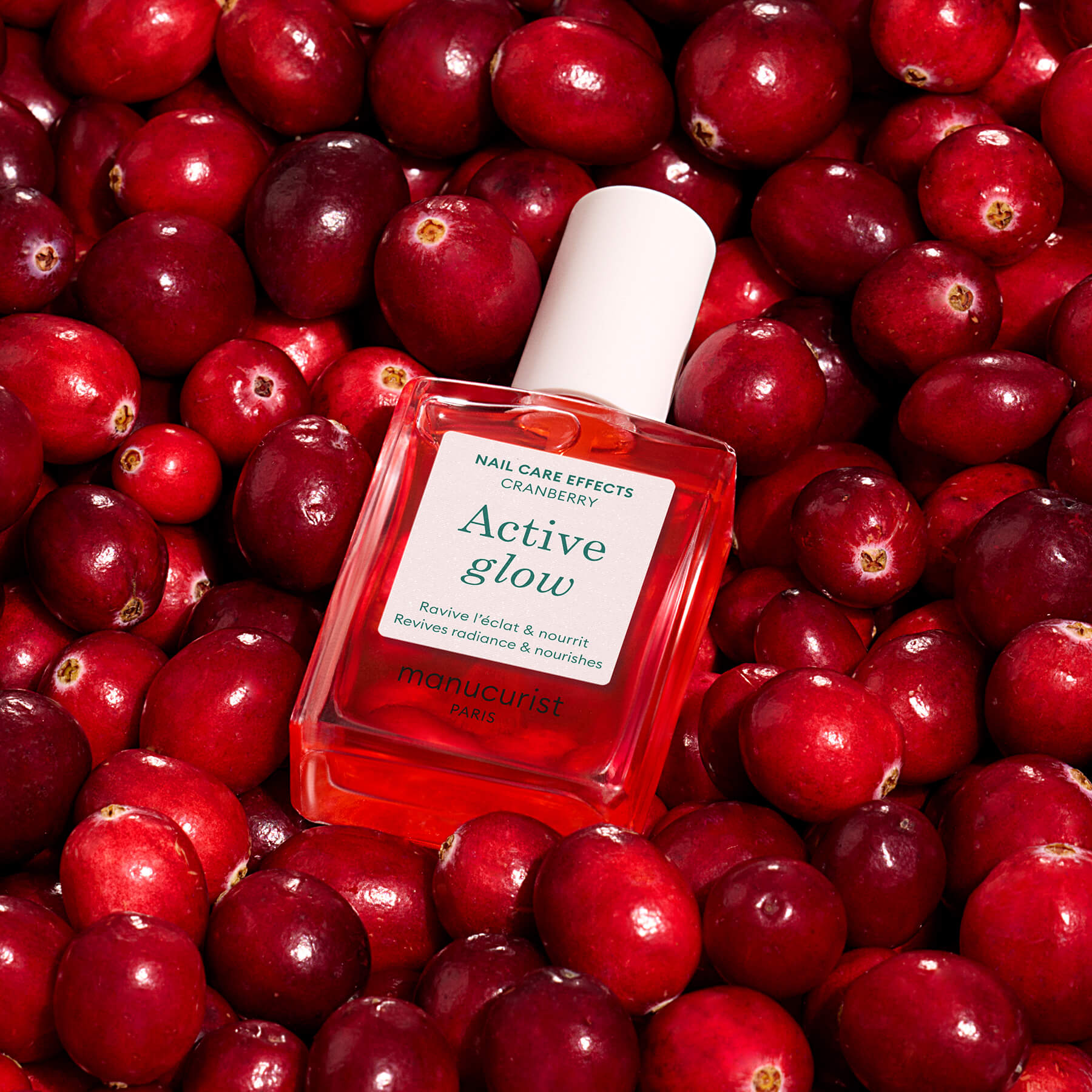 Flacon Active Glow Cranberry sur cranberries