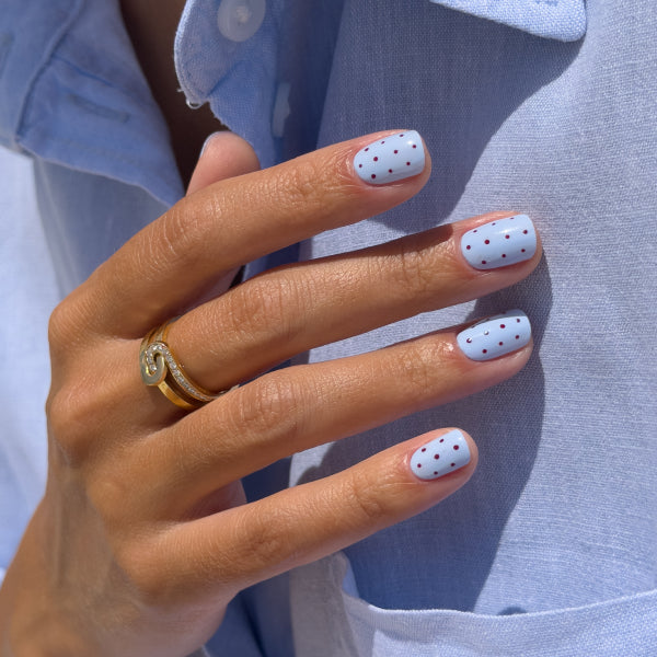 Nail art facile : nos idées de designs simples et mignons à faire à la maison