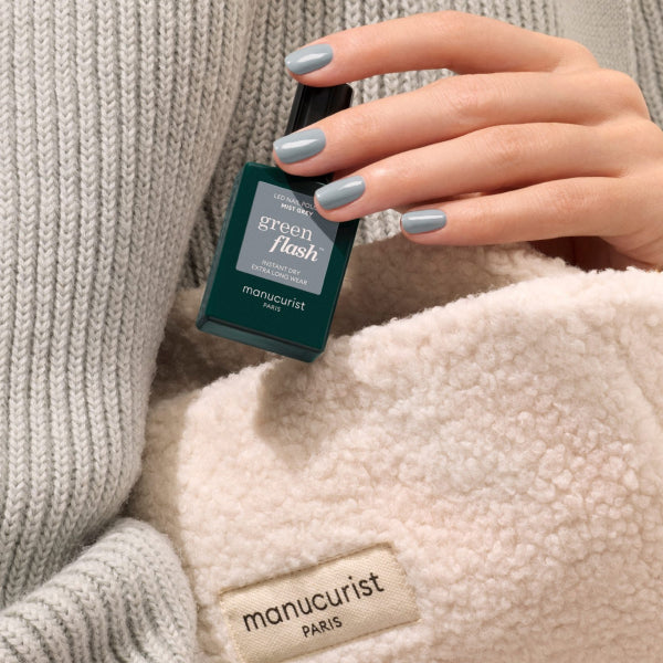 Ongles gris : idées de manucure et inspirations nail art