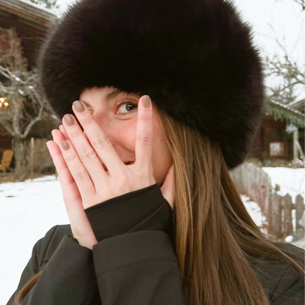 Prendre soin de ses ongles en hiver : quelle routine adopter ?