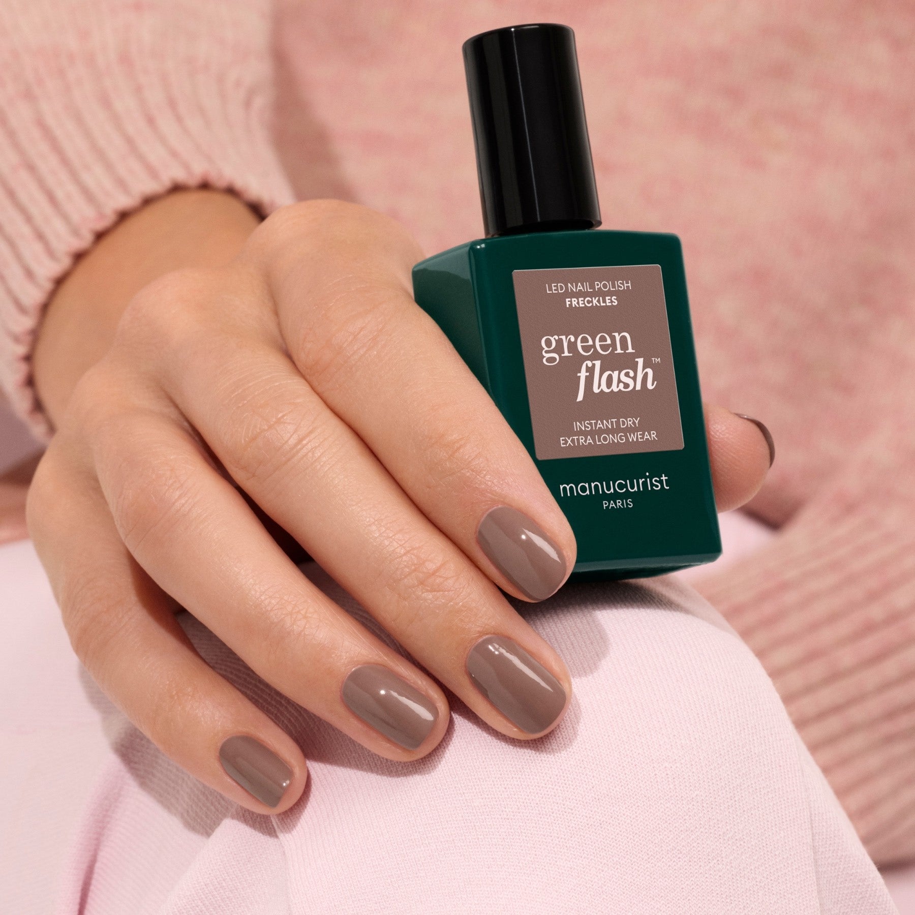 Green Flash Freckles - Alternative to gel polish | Manucurist