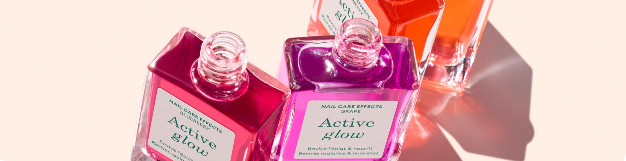 Healthy, ultra-glossy nails with Active Glow™
