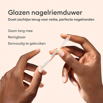 Glazen nagelriemduwer
